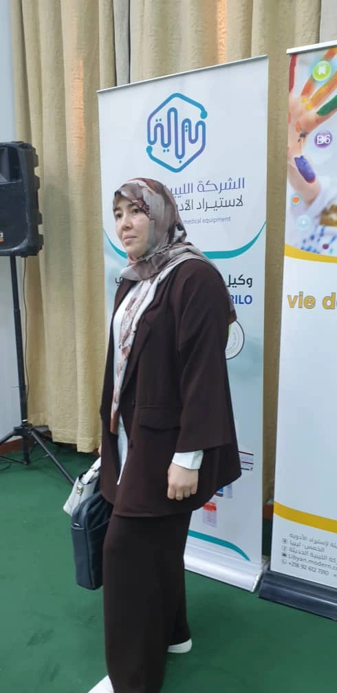 مشاركة كلية الصيدلة بفعالية مؤتمر الصديق الصيدلي